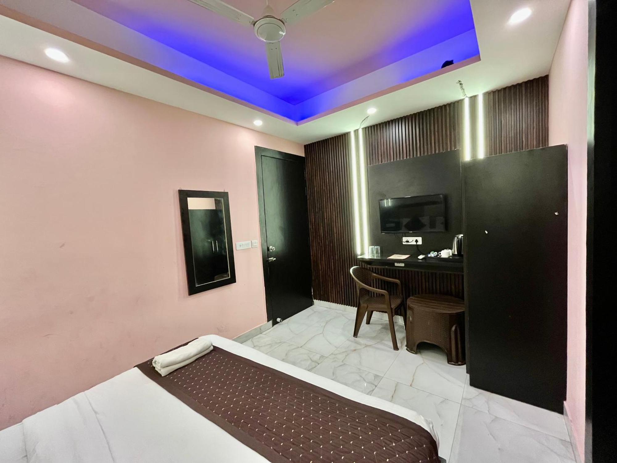Hotel Jupiter Plaza Delhi Airport Nowe Delhi Zewnętrze zdjęcie